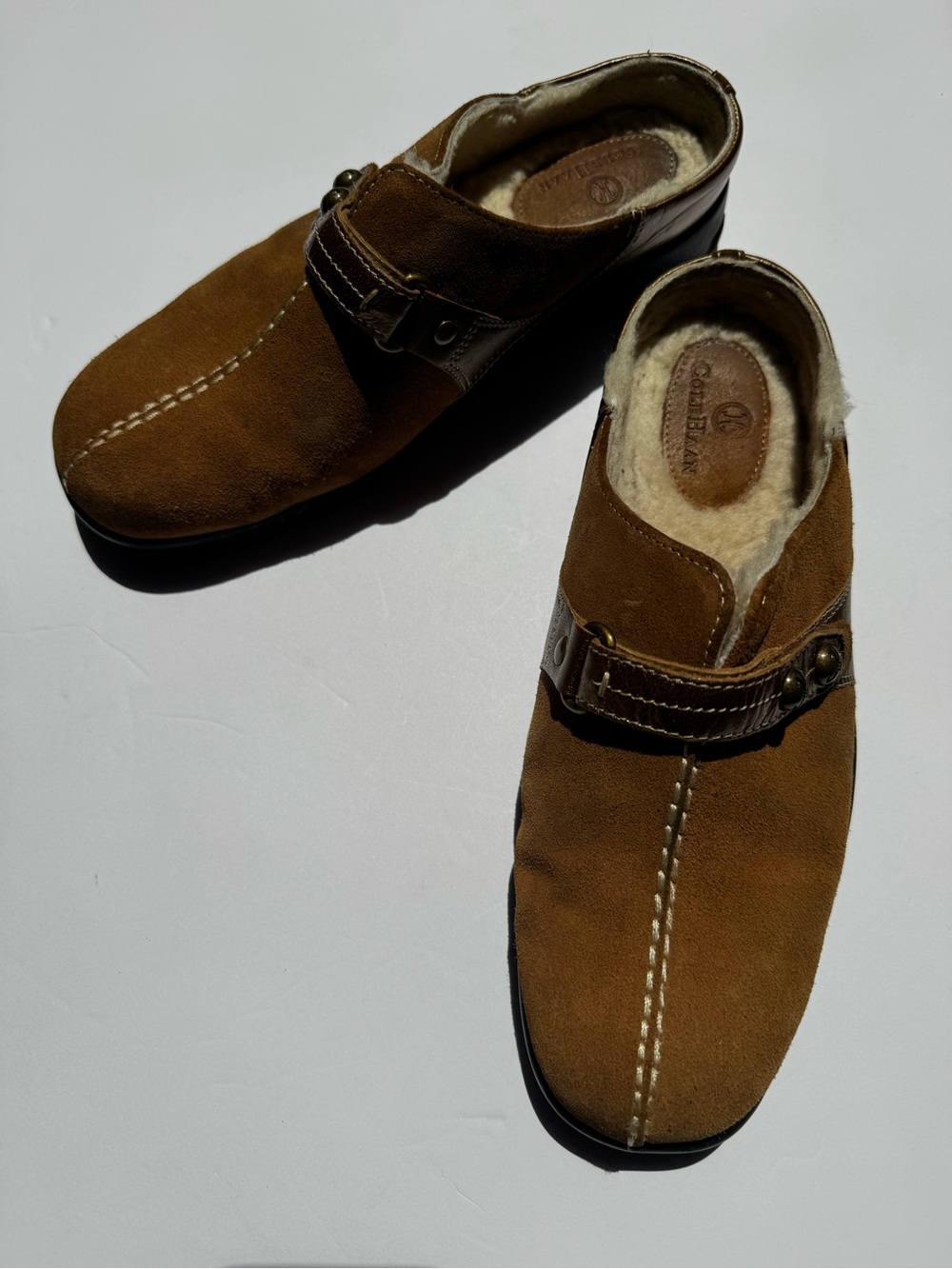 Cole Haan Narrow Camel Tan Brown Suede Leather Fleece Clogs Mules Womens 8.5B